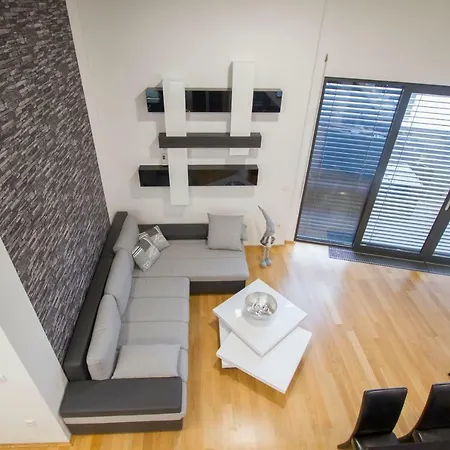 Modern Minimalist Luxury Sea View *