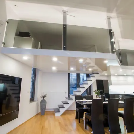 Modern Minimalist Luxury Sea View *