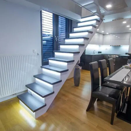 Modern Minimalist Luxury Sea View Apartmán *